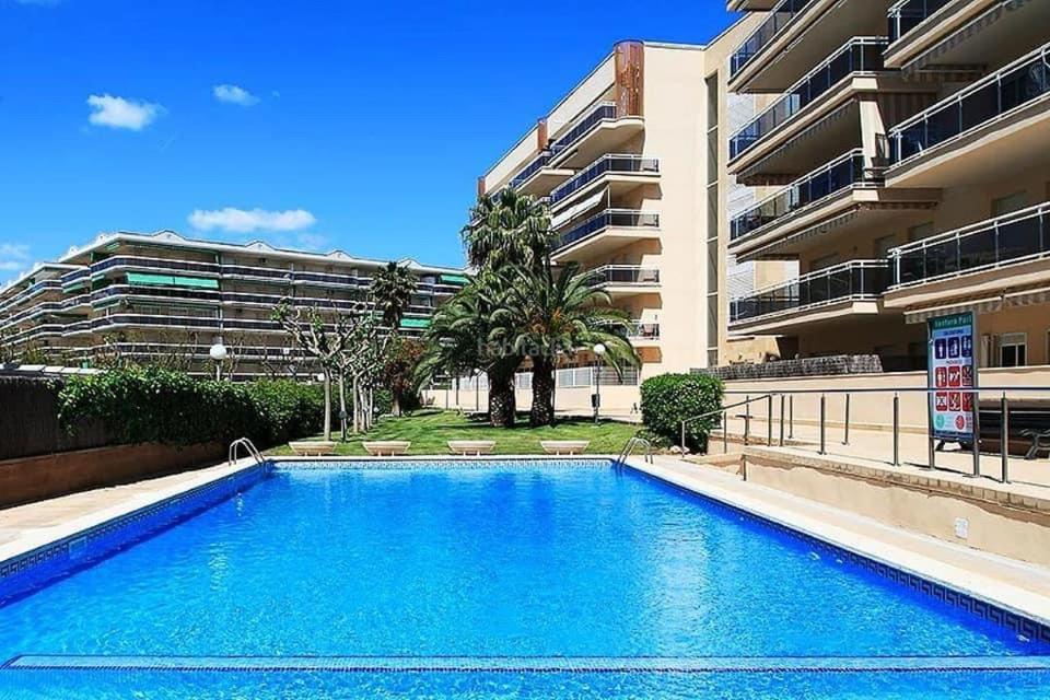 Appart Standing 2 Chambres 2Sdb Clim Piscine Parking Wifi Terrasse 21M2 Local Velo Port-Aventura, Plage, Centre Салоу Экстерьер фото